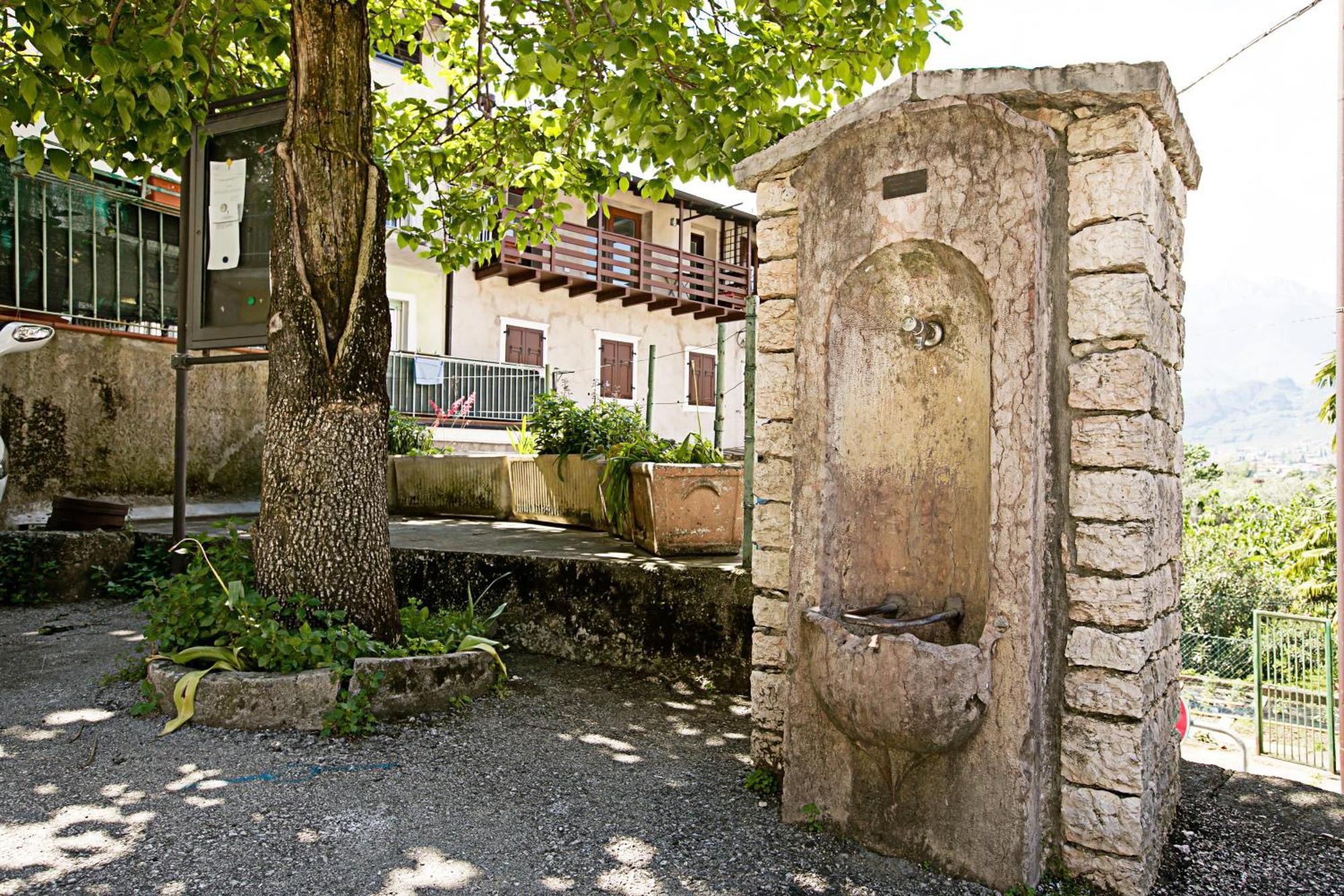 Casa Alla Grotta - Happy Rentals アルコ エクステリア 写真